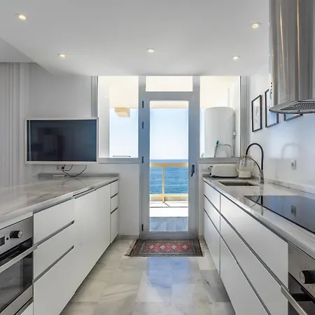Apartment Unique First Line